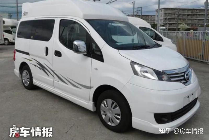 20來萬的日產房車氣質不輸保姆車跑車造型帶小客廳和廚房