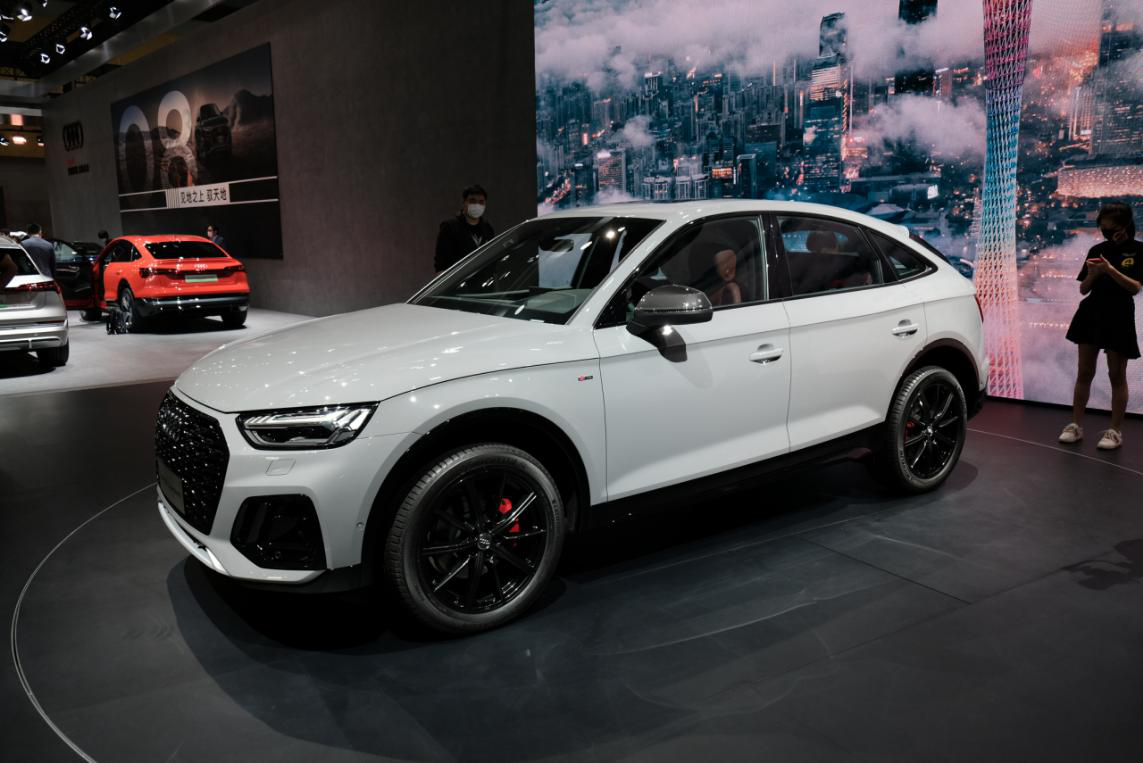 年轻精英群体看过来奥迪全新轿跑suv你喜欢吗挺帅的