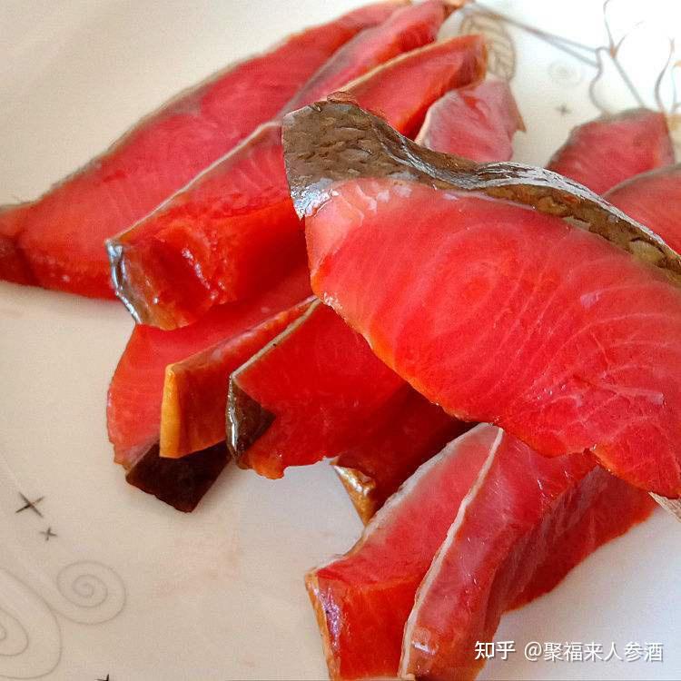舌尖上的东北61炖大马哈鱼--聚福来鲜人参酒 - 知乎