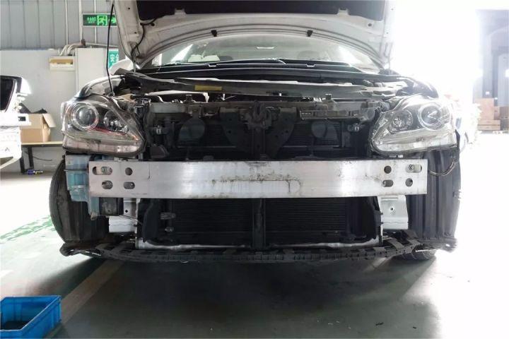 19款车型大对比什么样的防撞梁设计才能保护你