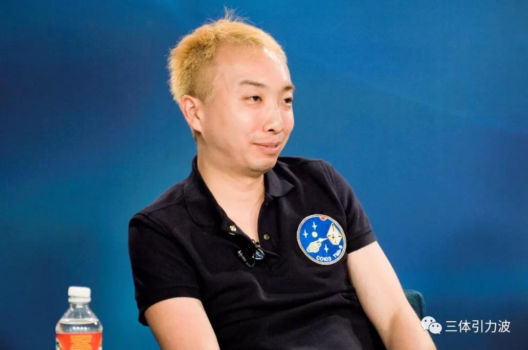 马一龙先生很巧妙地只发了一个符号:就在spacex官方发布推文后不久