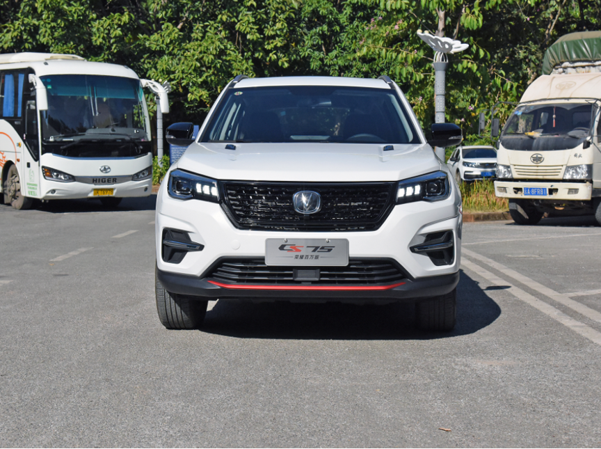 长安cs75百万版上市配置不俗1039万起售