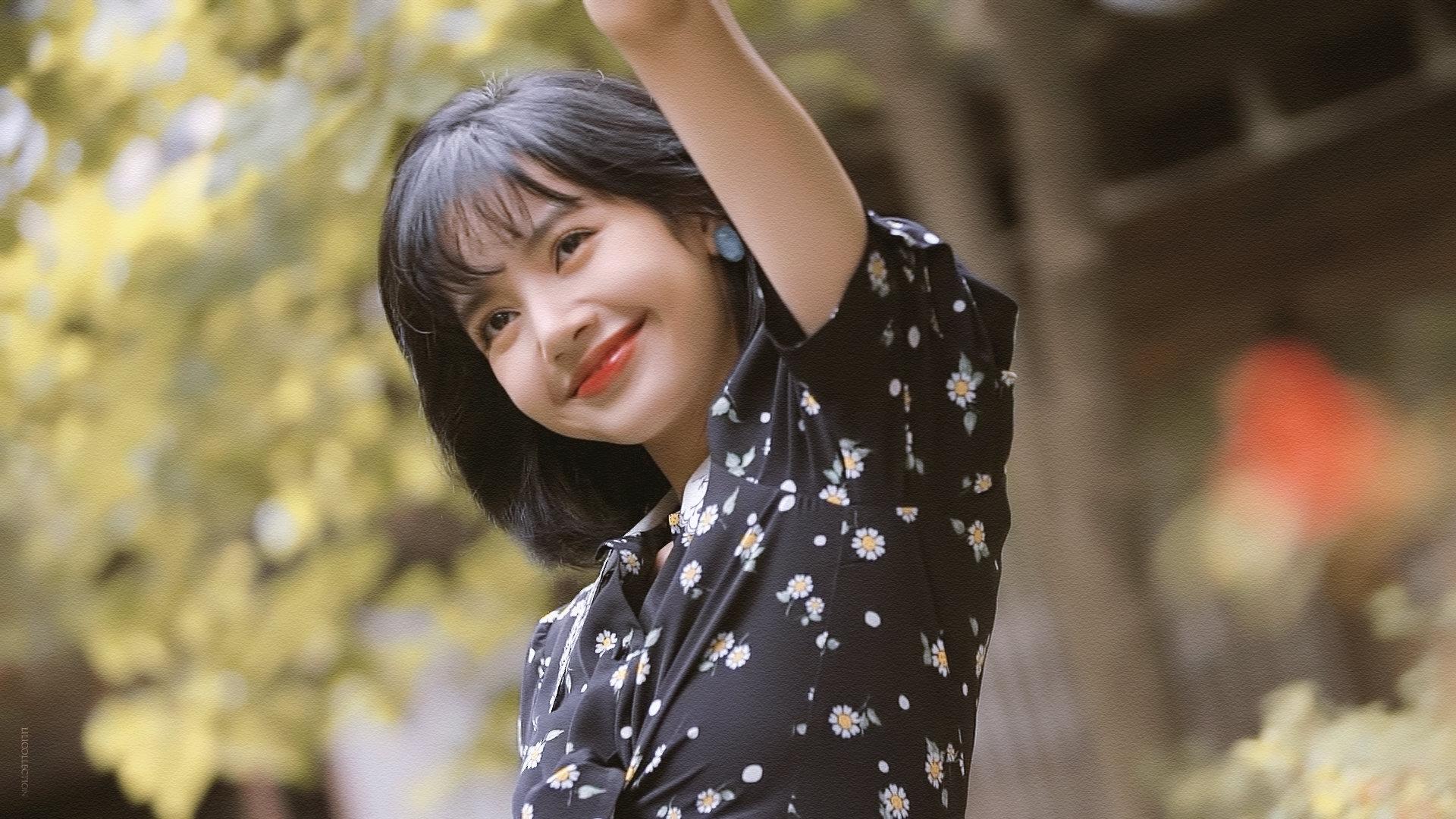 lisa无水印手机壁纸