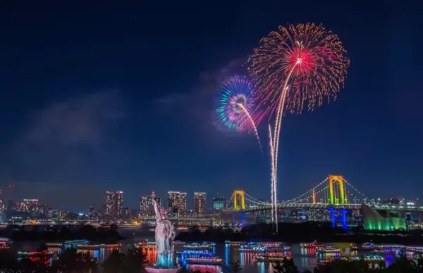 日本冬季花火大会盘点 雪中烟火 才是真正的浪漫 知乎