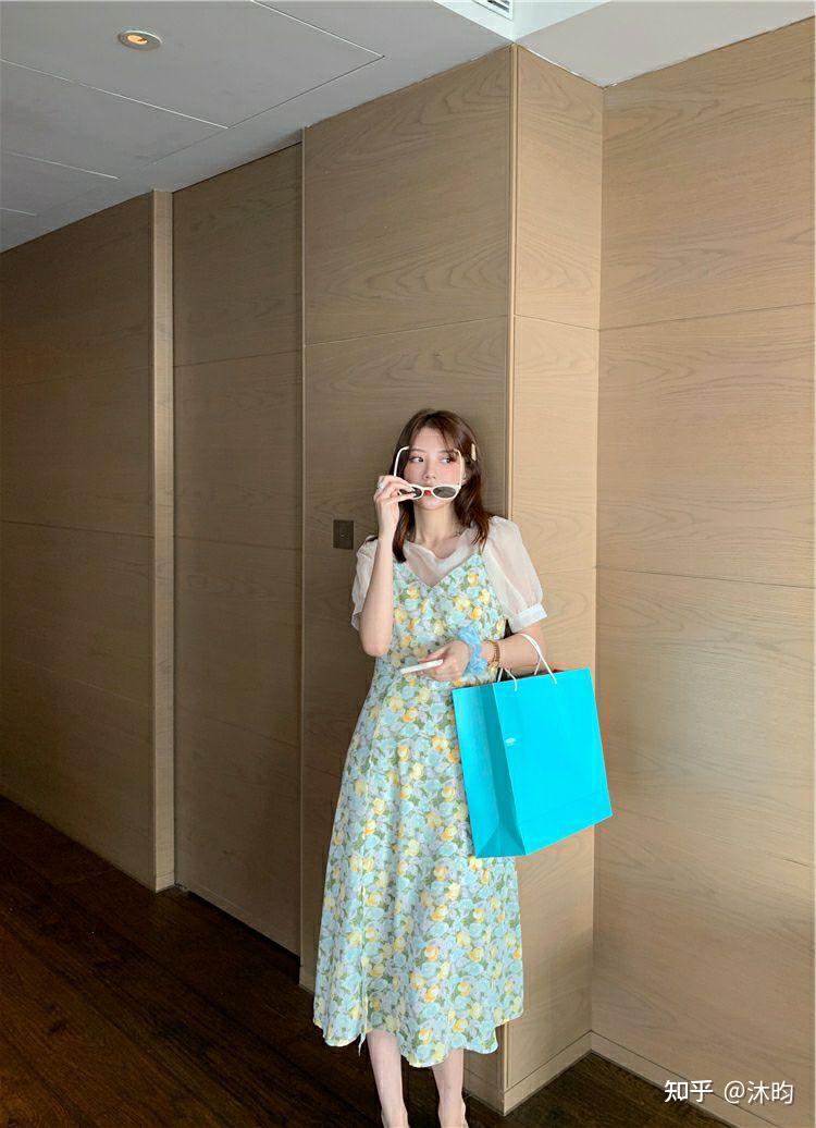 进来看看小裙子啦,敲好看的碎花裙 - 知乎