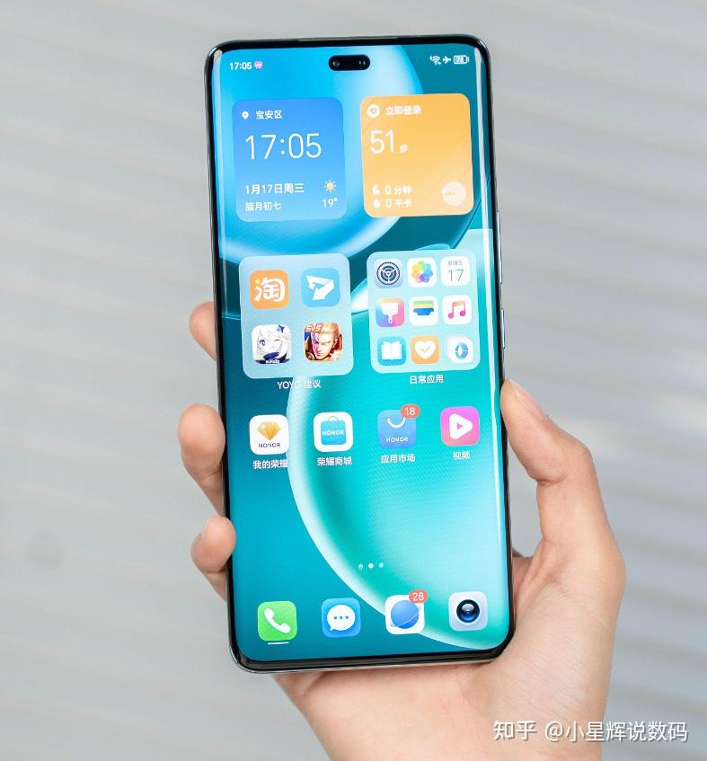 自然要降低价格落差,所以,为了冲销量,荣耀100 pro如今标准版低至2900