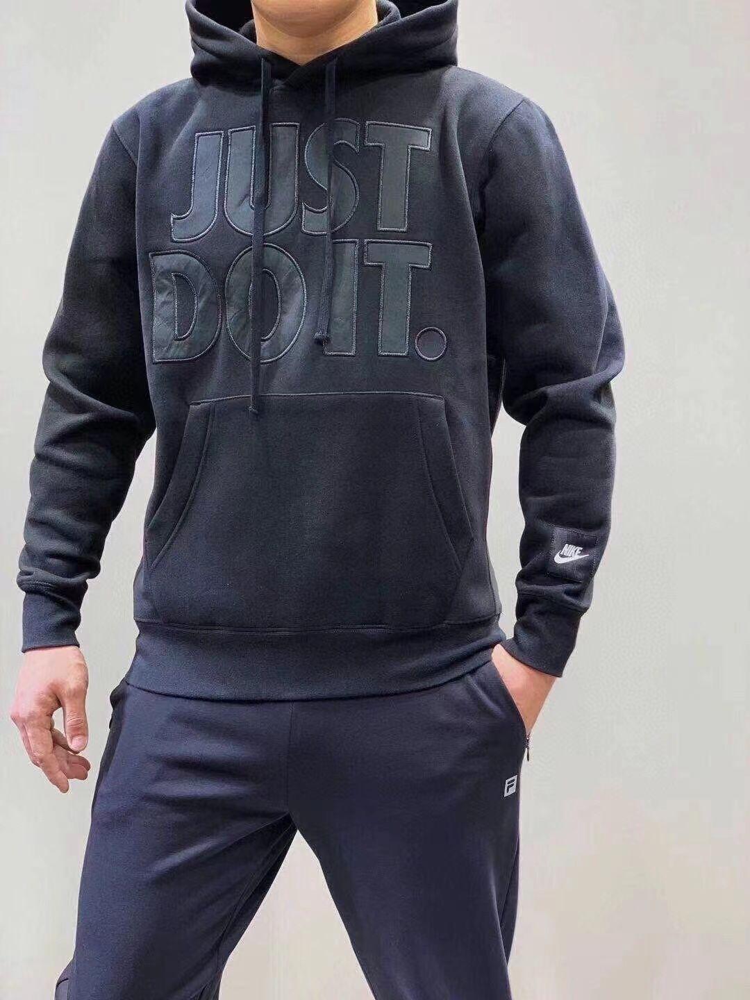 nike 贴布绣字母图案连帽加绒卫衣