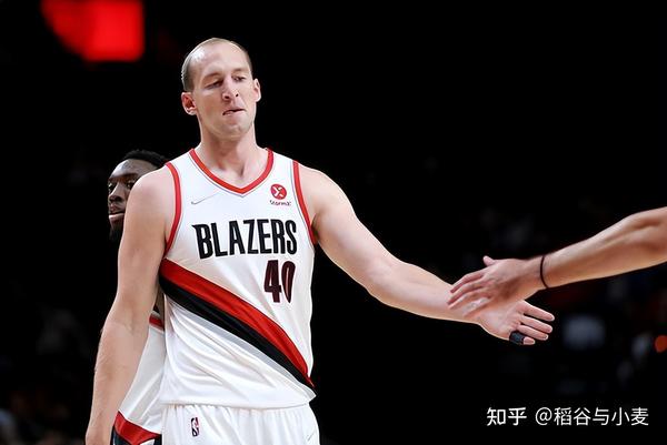 剖析热火外线压迫战术与内线收缩保护的协同机制