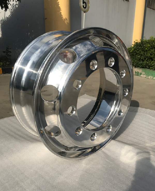 卡车多赚钱的小妙招换上铝合金轮毂便可