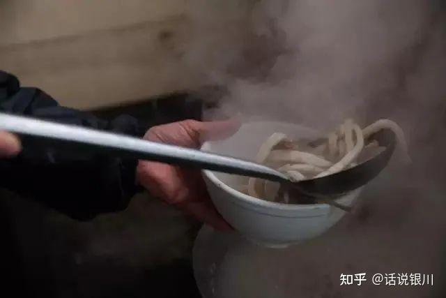 宁夏美食·一碗香到骨子里的羊杂碎,才是宁夏人的心头好 - 知乎
