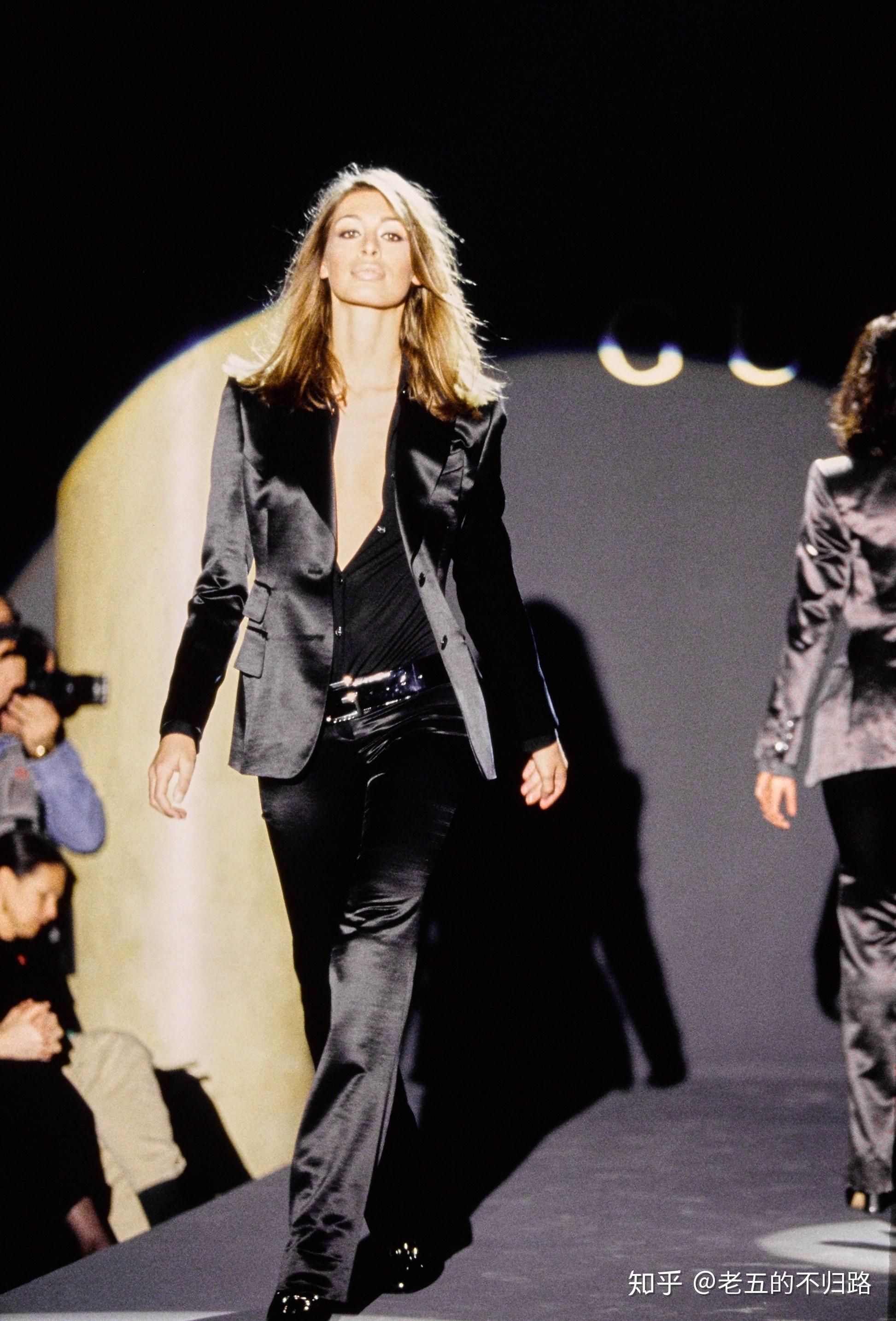 如何理解时尚品牌以tomford为例