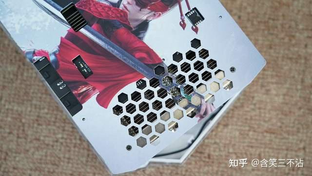 艾尔登法环太火了,于是打造了一台能在4K分辨率下畅玩它的黑白主机 第27张 艾尔登法环太火了,于是打造了一台能在4K分辨率下畅玩它的黑白主机 第27张