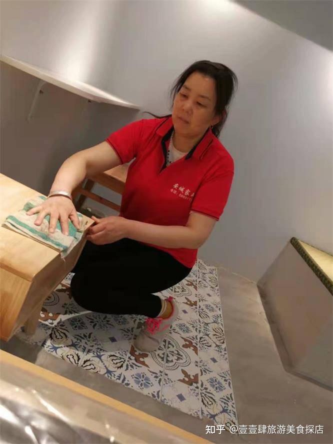 北京丰台安城家政住家保姆管家式服务,日常保洁和陪护老人很在行