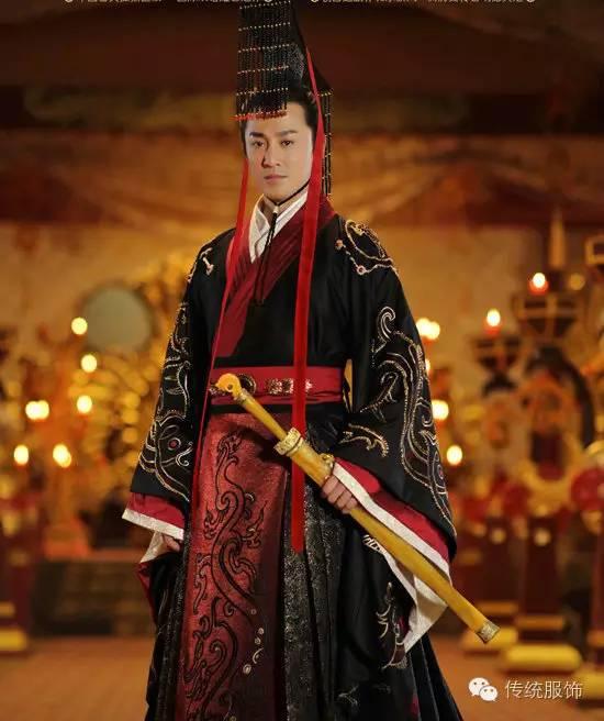 皇帝冕(脑)服(洞)哪家强?还是得看电(你)视(就)剧(吹)哇(吧)!