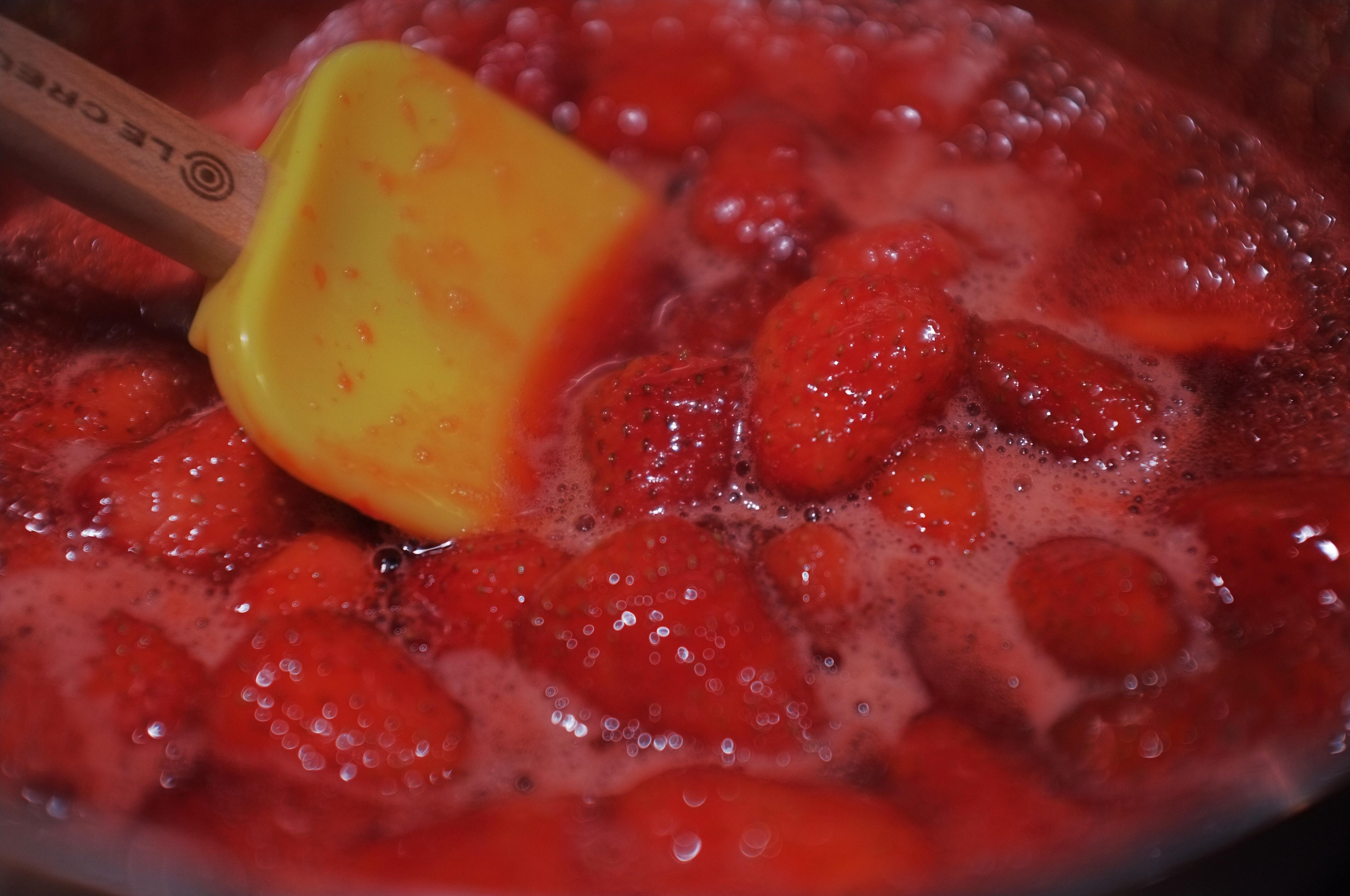 红糖草莓酱怎么做_红糖草莓酱的做法_Tine_Yang_豆果美食