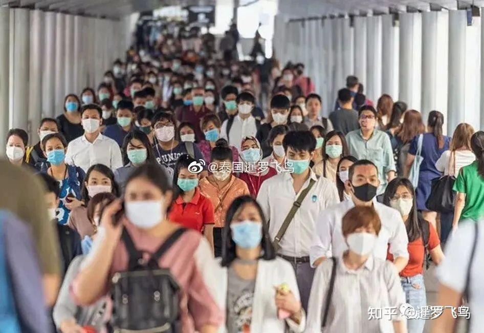 泰国全面开放以来历经泼水节等假日客流量猛增疫情数据持续降低