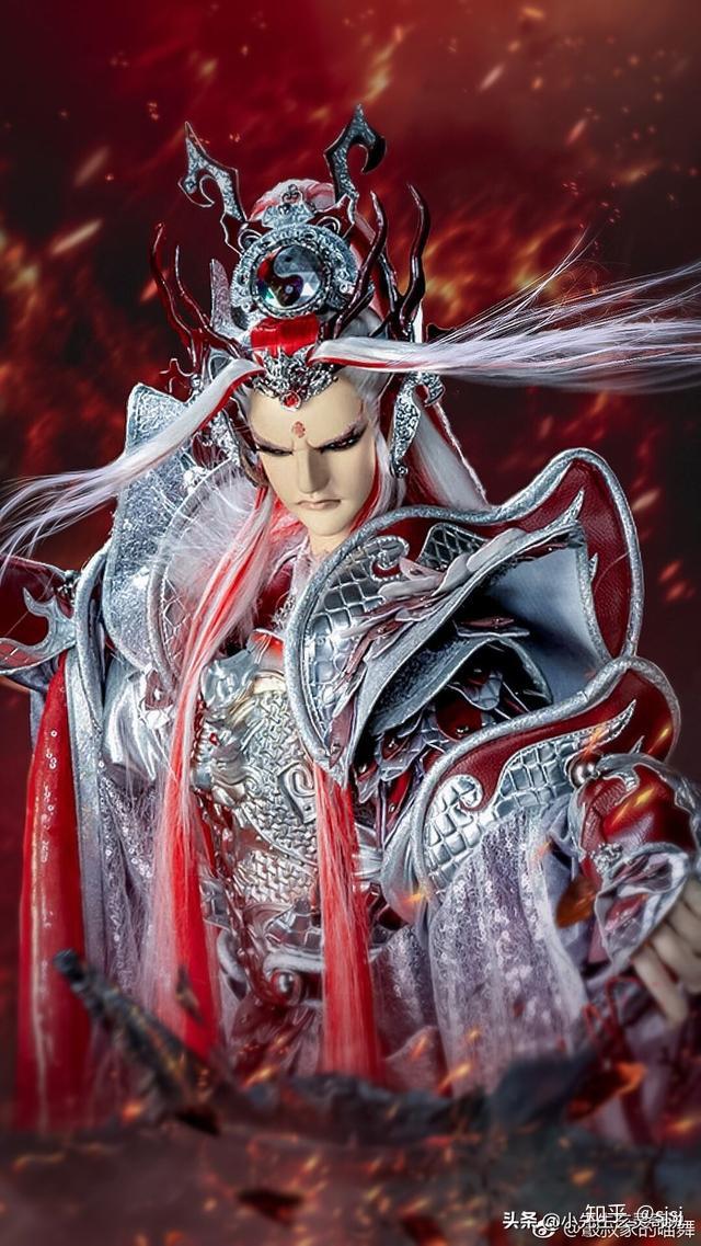 师叔伯:天真君照世明灯,玄真君,宁真君,太真君,元真君,武真君,命真君