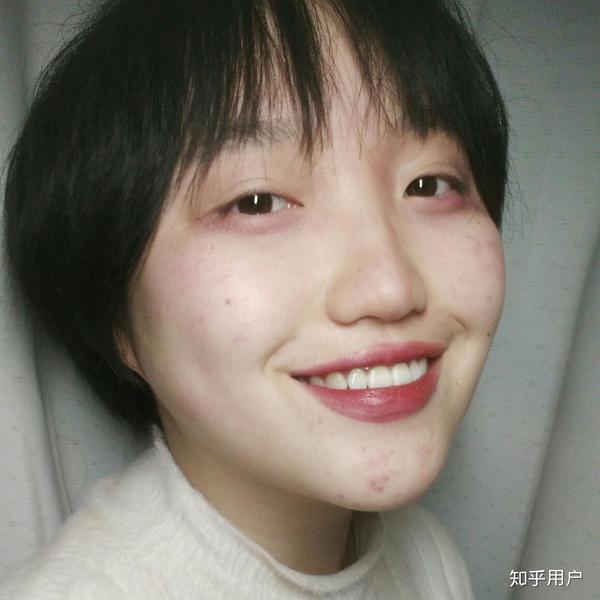 我五官不好看但我觉得p好了也凑合,但是呜呜呜呜