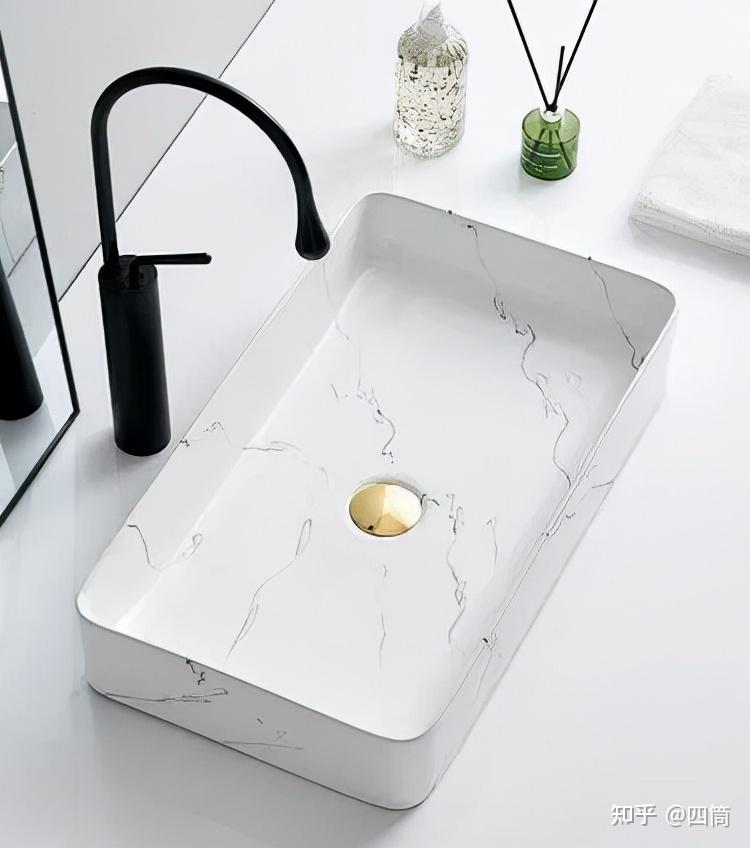 我把洗手台挪到了公共空间效果还不赖