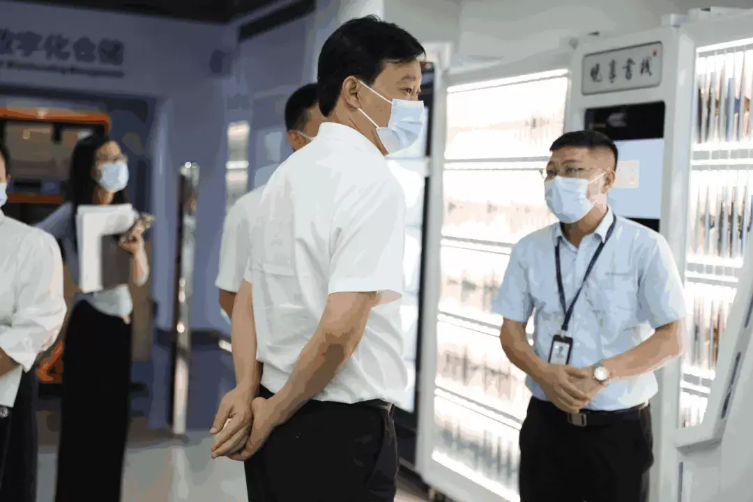 光明区委副书记政法委书记张华伟莅临远望谷调研指导