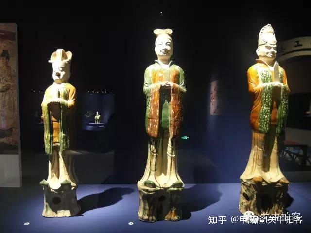 唐三彩(镇魔王) 深圳博物馆