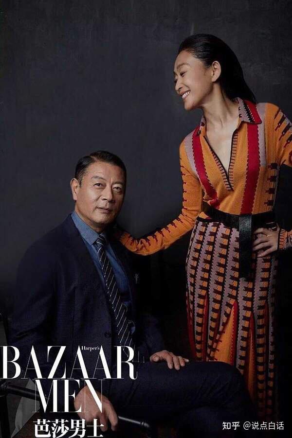 或许是因为优渥的家境,或许是因为成功的事业,陈瑾和哥哥陈准都是不婚