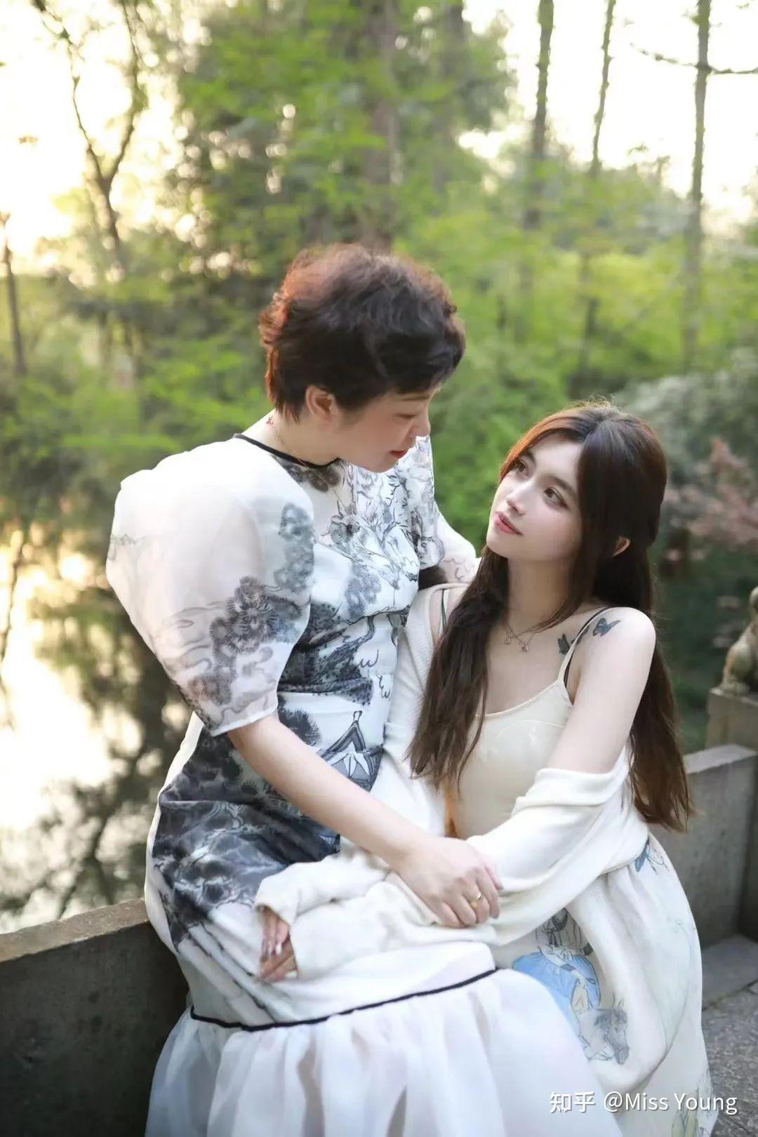 母亲节合影征集|"和妈妈之间满满的爱" - 知乎