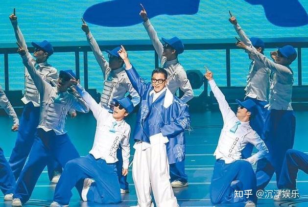 刘德华唱响《中国人》,央视点赞太给力,爱国情怀燃爆全场! - 知乎