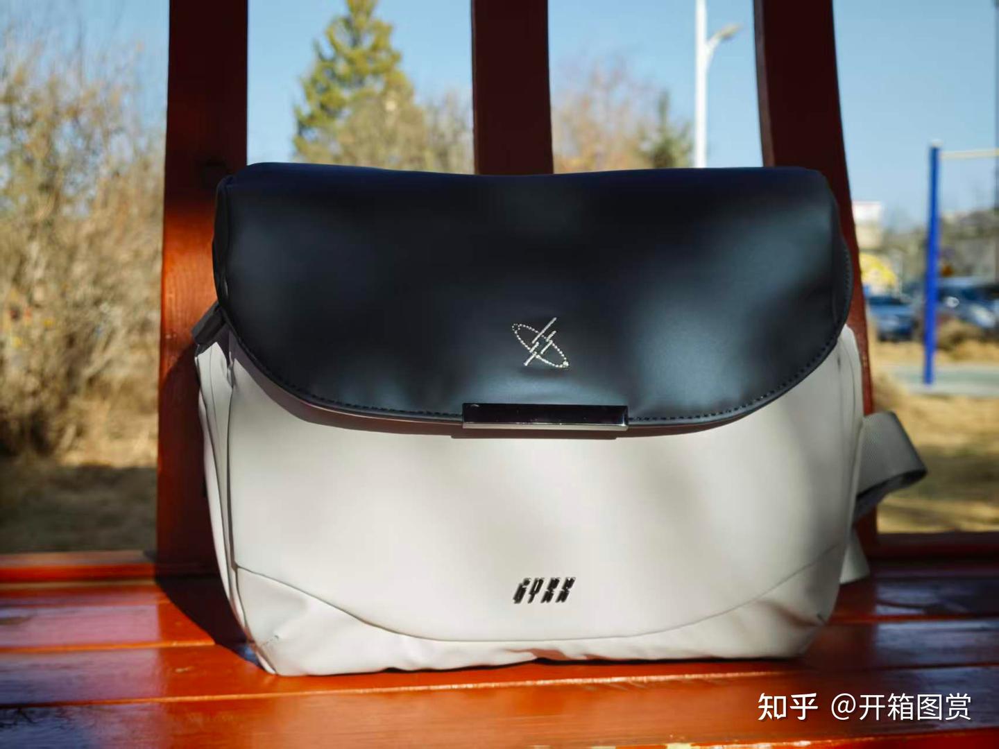 光影行星盖亚Pro相机包测评,摄影师的出行收纳利器