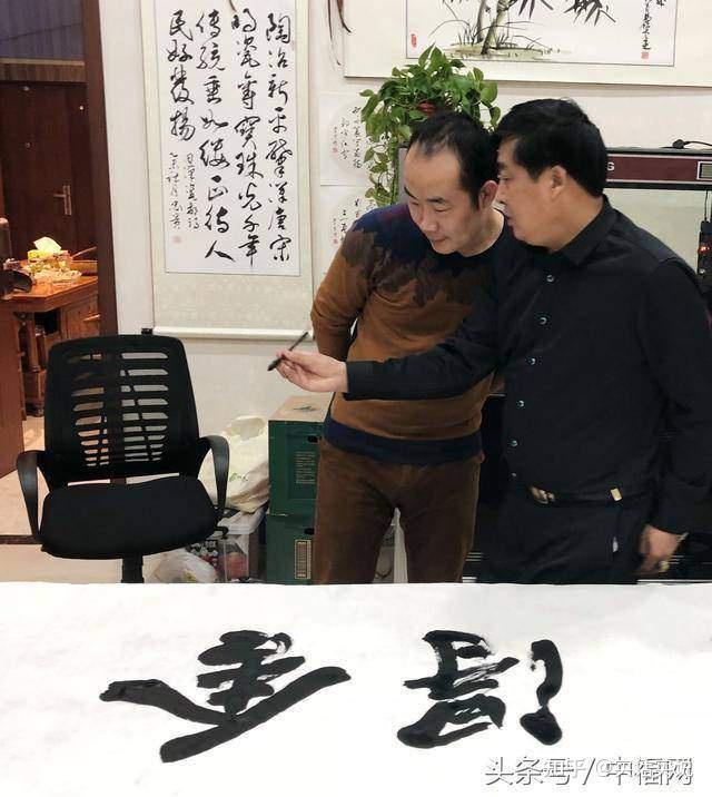 书画家王松涛莅临中福文化园挚友重逢畅谈文化产业