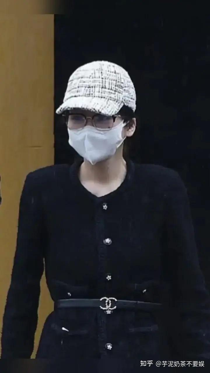 澳洲杨兰兰是谁?五层“身份套娃”揭秘:她或许根本就不存在 - 知乎
