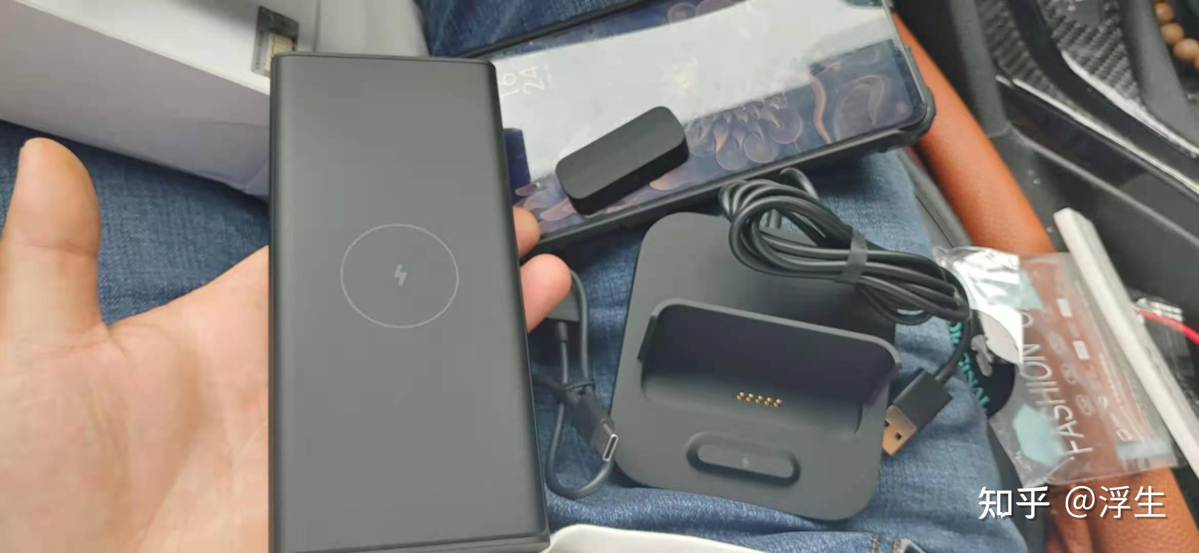 京东6399入手的小米无线充电宝原装30w10000毫安时移动电源立式无线