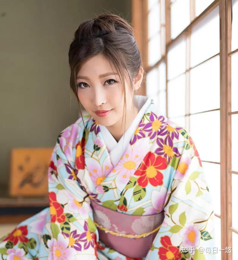 水稀美里:有着一种知性又带有一些野性的御姐气场 - 知乎