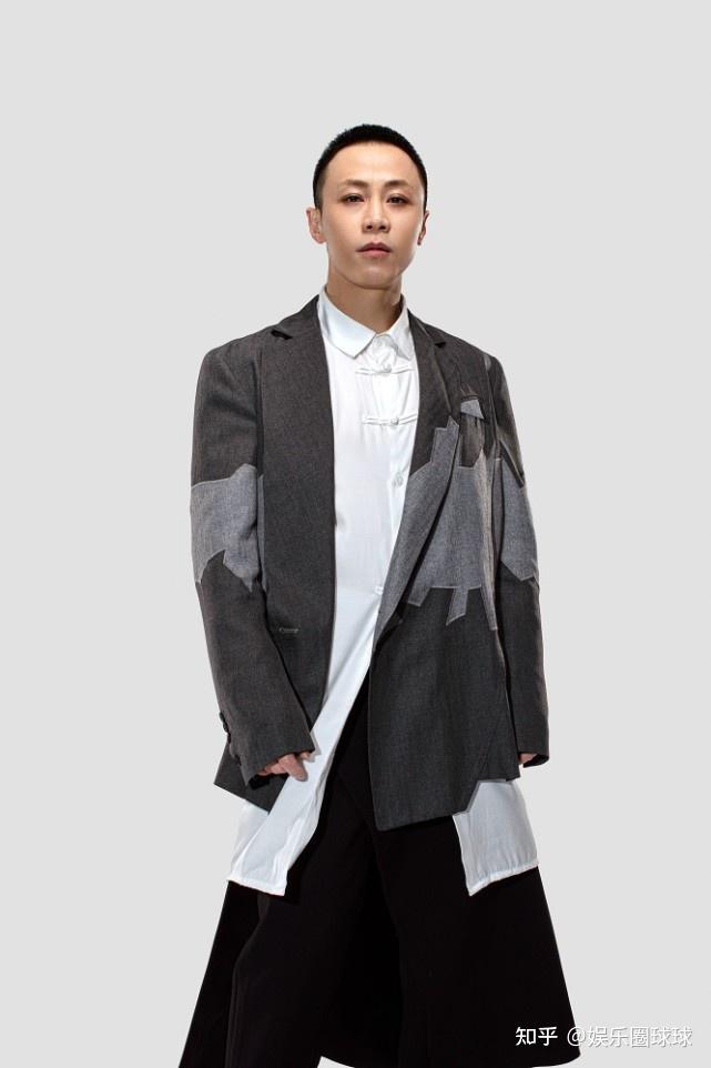 戴荃国粹风专辑侠客行第三主打浇酌上线汉韵奚琴声一醉诉衷肠