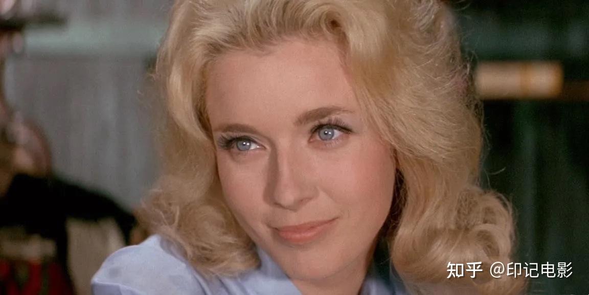 《虎口脱险》:鸳鸯茶,鸳鸯品