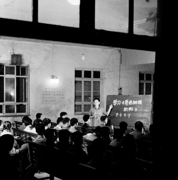 60元一节的“夜校”热,让我看到了年轻人的另一面 - 知乎