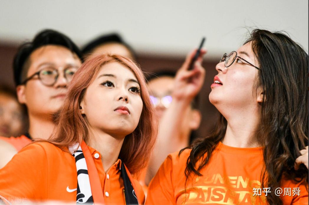 出生于1994年的阎格,出道于鲁能青训,2014~2018年期间,他一直在跟随