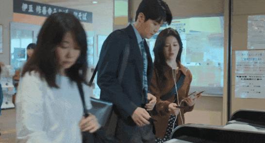 《爱情怎么翻译？》豆瓣8.5，登顶15国收视榜首！