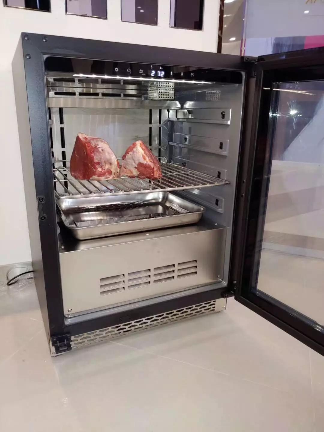 sicao新朝这一次推出的新品,智能牛排熟成柜应用成熟的恒温恒湿技术