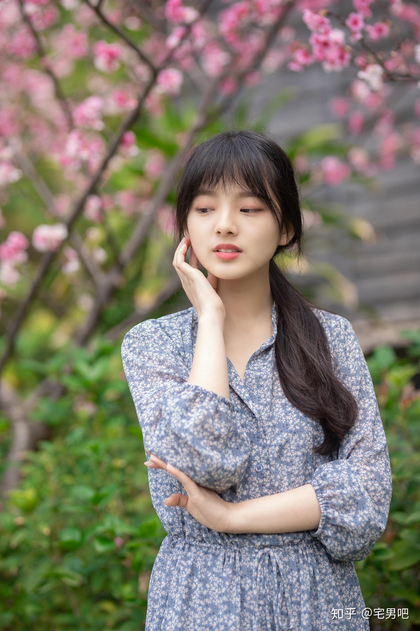 清纯丨邻家有女初长成一娉一笑惹人怜1