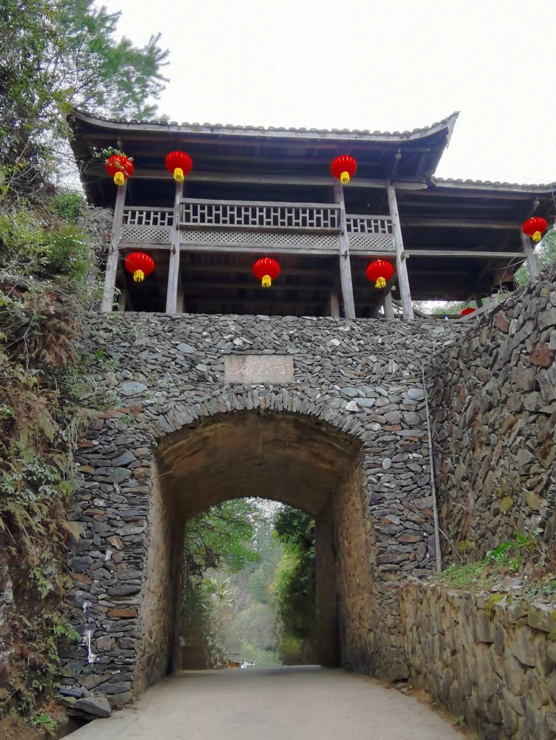 福建龙岩长汀县丁屋岭旅游攻略