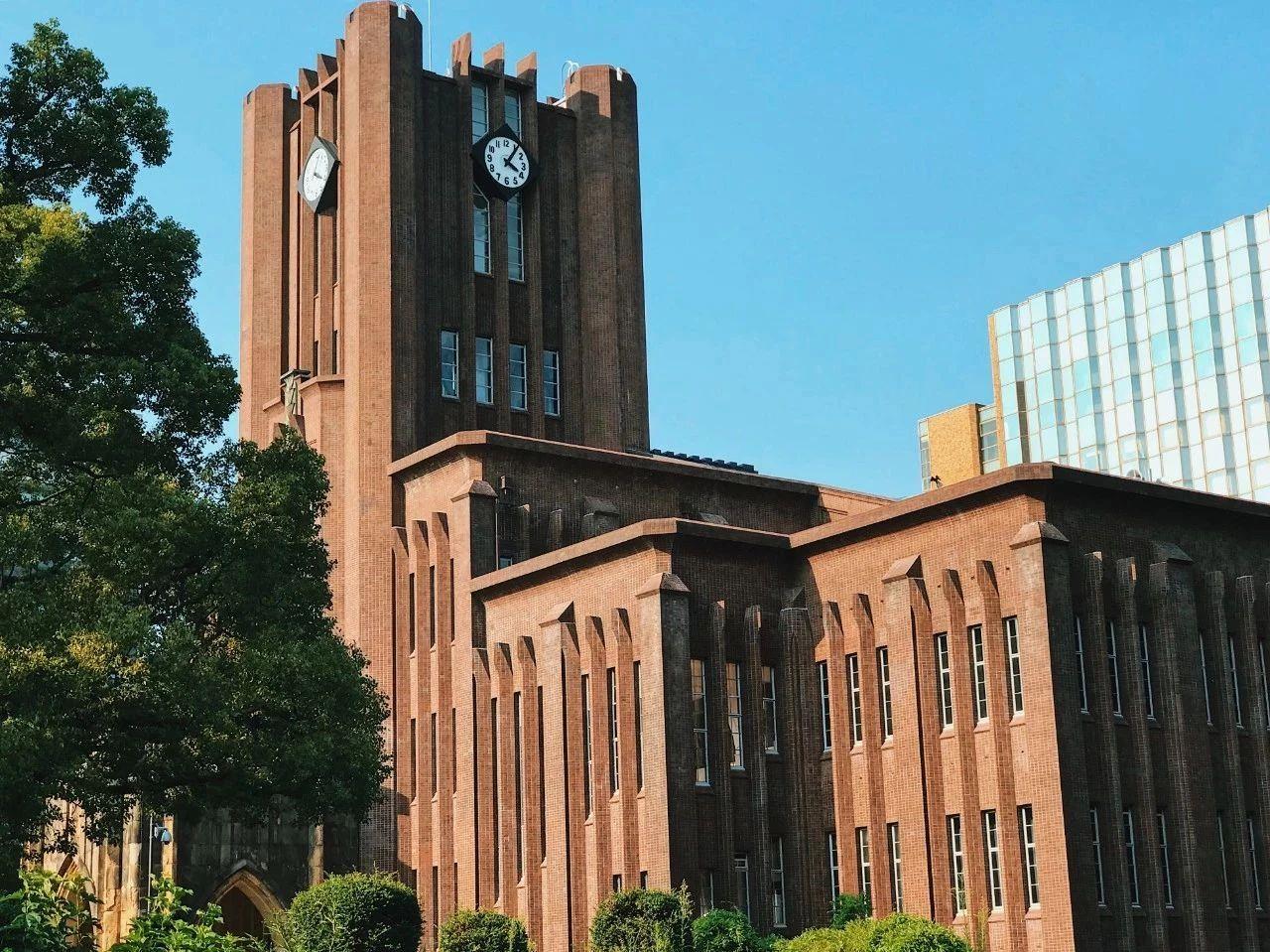 东京大学的安田讲堂而留考和校内考重复的科目,就是翻盘的重点.