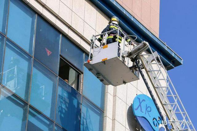 消防救援窗的标识是什么样?