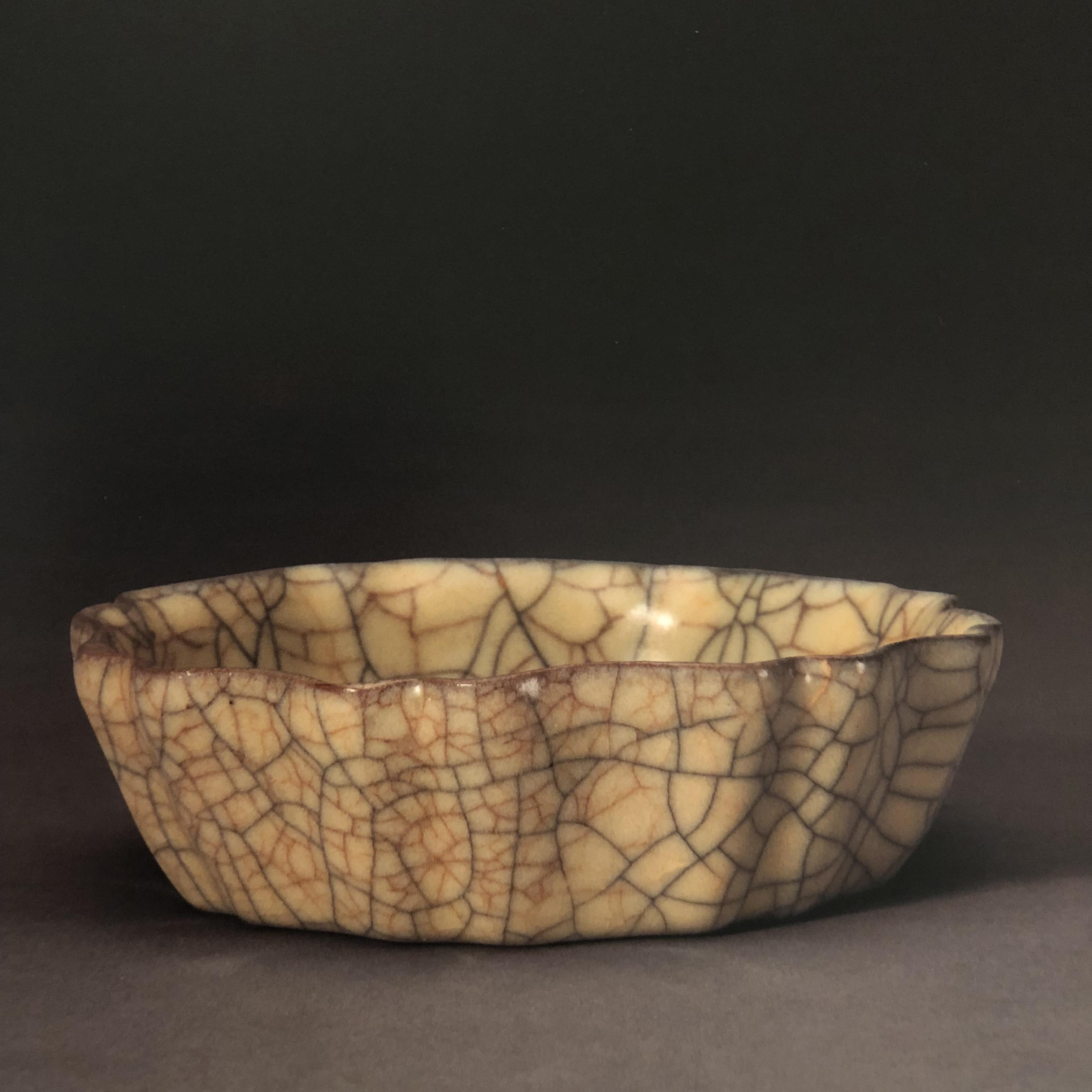 哥窑米黄釉 - 知乎