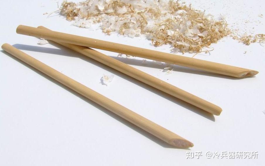 古代打仗弓箭箭杆用啥材料最好?为何古埃及人用芦苇做箭杆 - 知乎