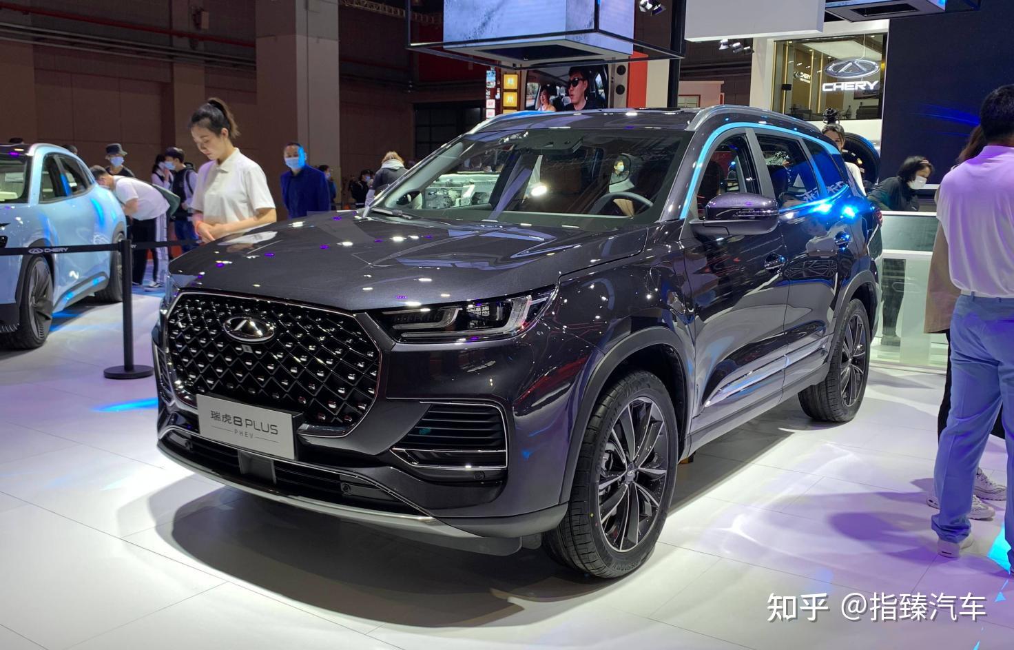 8米的7座suv百公里加速可以做到7s,这在除纯电动和增程混动以外的车型