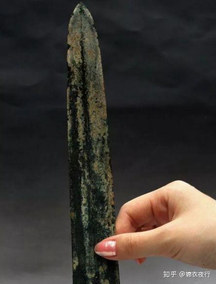 因长平之战而复兴，风靡战国成秦军专属，兵马俑的铍是何武器？ - 知乎