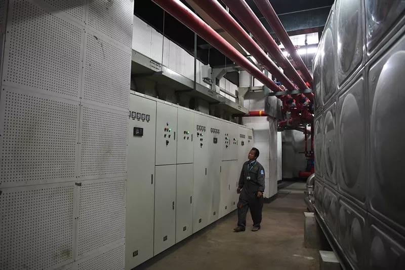 无信号的地下室机房ups电源短信语音监控及告警方案