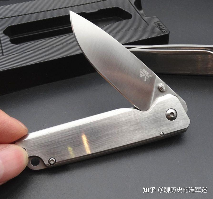 设计风格简洁独特的国产战术折刀 虽然体型不大实用性却非同一般 - 知乎