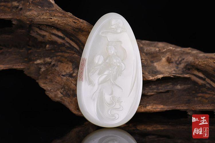 品质珠宝和田玉 v2-14ef60048ab61bd088ead707f079f49e_1440w.jpg?source=172ae18b